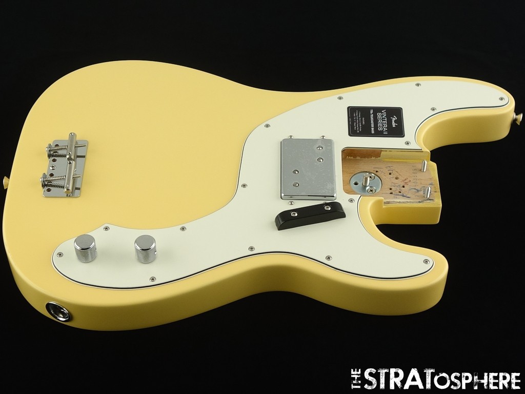 Fender Vintera II Telecaster Bass 美品 Fender Vintera II 70s Telecaster BASS, LOADED BODY Tele Bass Alder