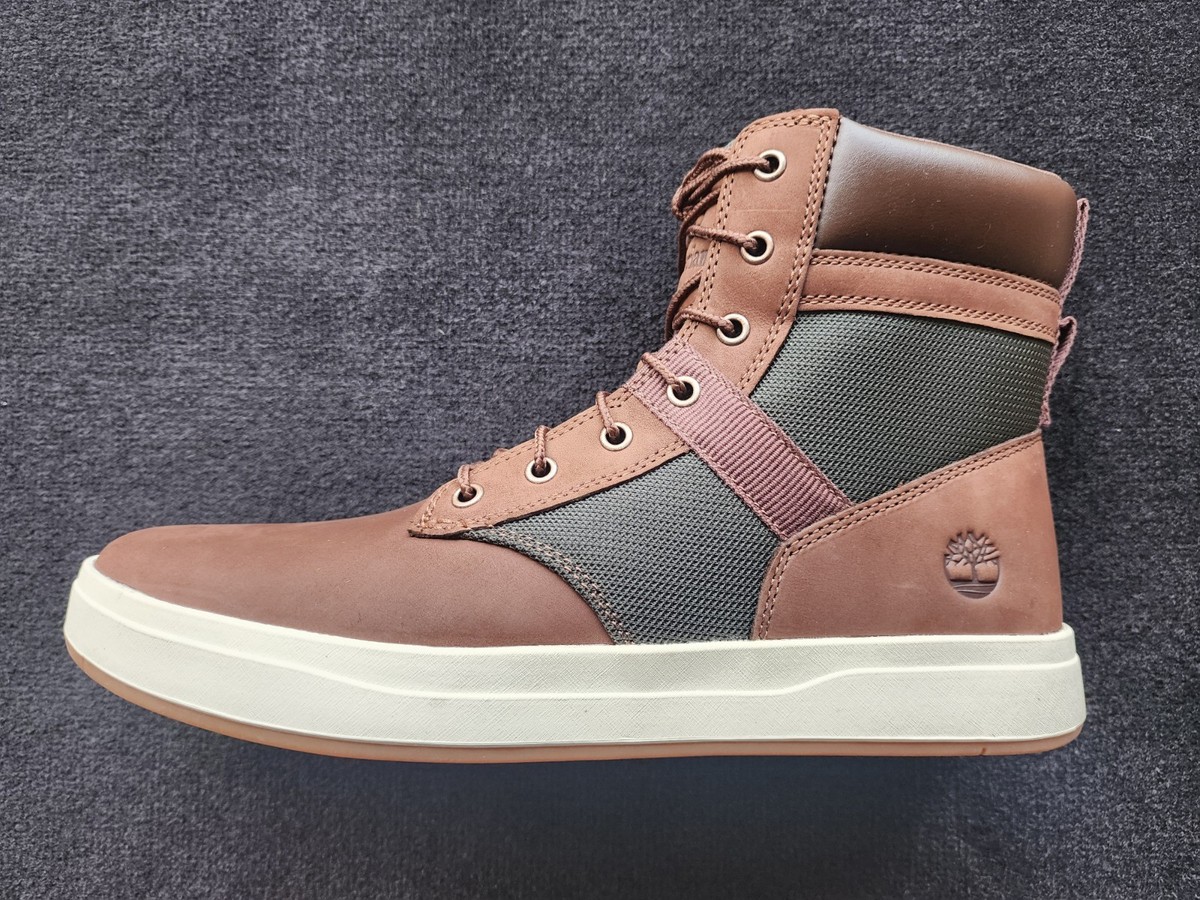 Timberland Davis Square Chukka Lace Up Boot. Dark Brown  display picture 1
