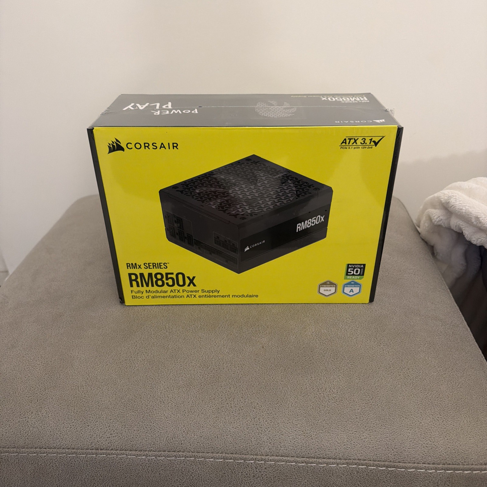 CORSAIR RM850x Fully Modular Low-Noise ATX Power Supply ATX 3.1 Compliant BLACK