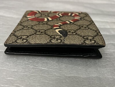 Gucci Bifold Wallet Beige GG Supreme Signature Canvas Kingsnake