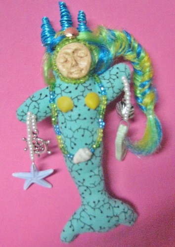 Mermaid Pocket Doll with Fish Tail Braid 5" Spirit Doll with Pin Back - Picture 6 of 6