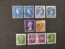 History, Queen Elizabeth II stamps 1960-1982. Beautiful colors. Collectibles.