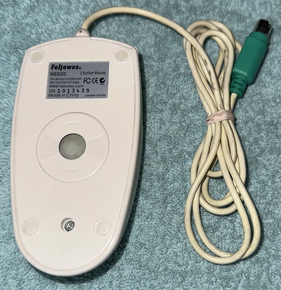 Fellowes 2-Button Mouse - White,  #98920 - Image 3 of 4