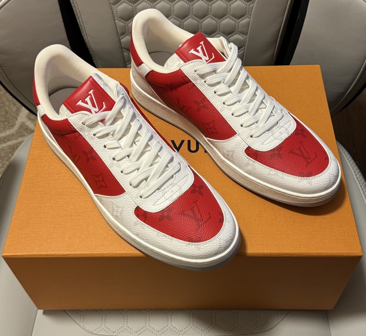 Louis Vuitton Red Rivoli Monogram Sneaker LV US 42 EU