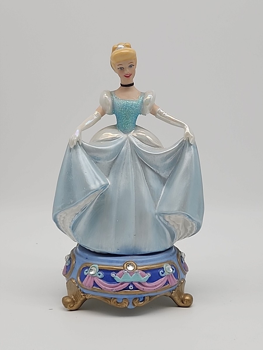 Disney CINDERELLA Porcelain Figurine on Jewel Base Dancing RETIRED