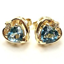 14K Yellow Gold Heart Cut Blue Topaz And Diamond Women  s Stud Earrings 2.13g