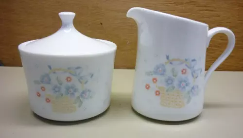 Corning Corelle Country Cornflower Creamer & Sugar Set