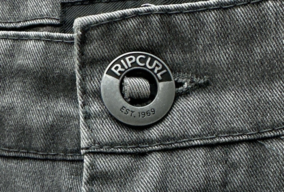 Rip Curl Shorts Mens 30 Gray Chino Twill Casual Custom Fit - Image 3 of 4