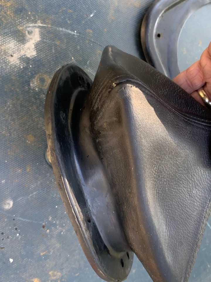 73-91 Chevy GMC C/K Truck SM465 Transmission Rubber Shifter Boot Ring No Rips - Image 4 of 4