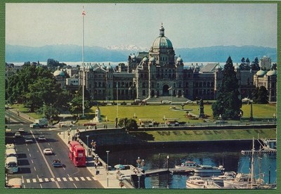 CANADA - British Columbia - Victoria - Causeway & Parliment Bldgs.