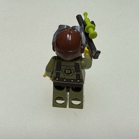 Lego Dino 5883 Minifigure Helicopter Pilot w/ Goggles & Weapon