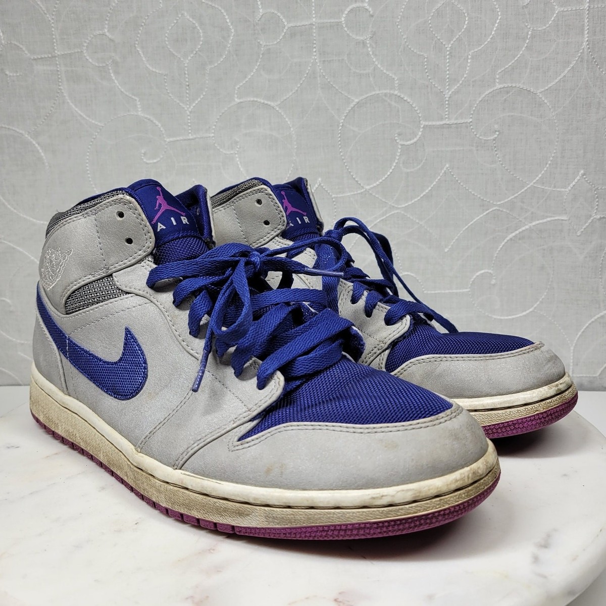 Nike Air Jordan 1 Mid Basketball Shoes Mens 9 Matte Silver Purple High Tops Jordan 1 Mid  main image 2
