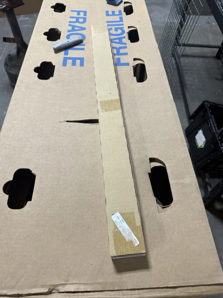 Subaru Legacy/Outback 2020-2025 puerta delantera izquierda cinturón moldura nuevo OEM 61280AN011 Foto 3 de 4