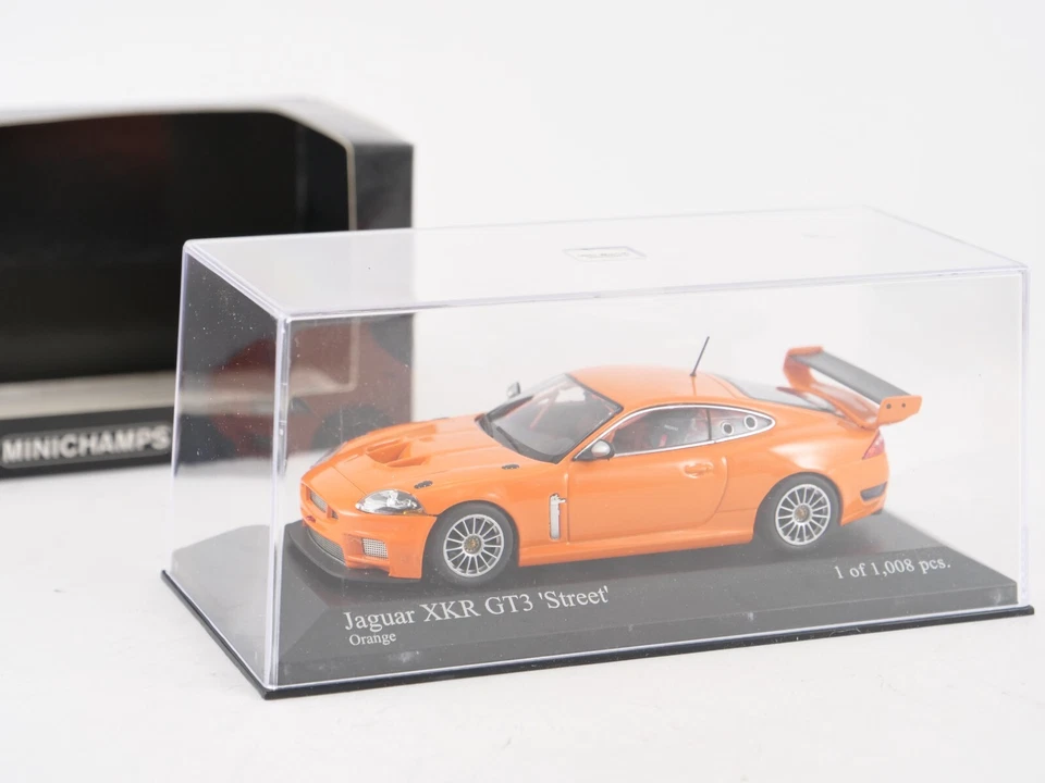 Minichamps  Jaguar XKR GT3 Street Orange 2008 400 081394 - Photo 2/4