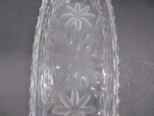 Vintage Cut Etched Glass Floral Serving Tray - Picture 3 of 8