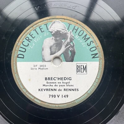 78 RPM KEVRENN DE RENNES Brec'hedig - Marches Cadoudal...DUCRETET 790V149 BREIZH - Photo 1/4