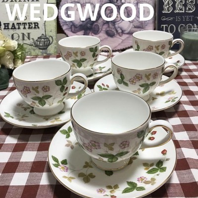 Wedgwood Wild Strawberry Cup Saucer Set Of 5 Black Pot From Wedgwood Wild Strawberry Cup Saucer Set Of 5 Black Pot From