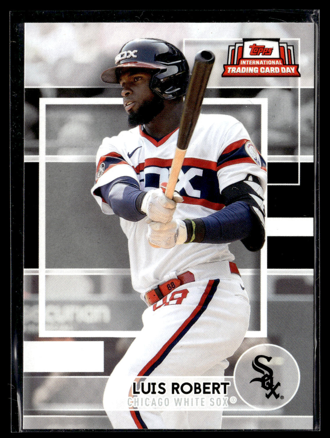 2022 Topps International Trading Card Day Luis Robert #NTCD-7 Chicago White Sox