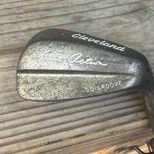 Cleveland Tour Action REG. 588 SQ Groove PW RTG RH S400 Steel Flex