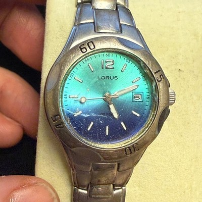 Lorus Watch Teal Blue Gradient Dial Stainless Steel 100ft Water Resistant Works