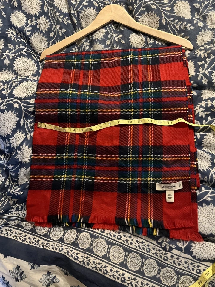 Bufanda clásica roja a cuadros Abercrombie & Fitch para niños Foto 4 de 4