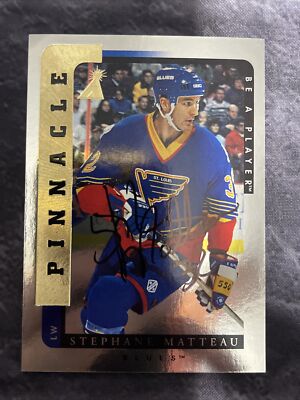 1996-97 Pinnacle Signatures Silver Border 169 Stephane Matteau St. Louis Blues