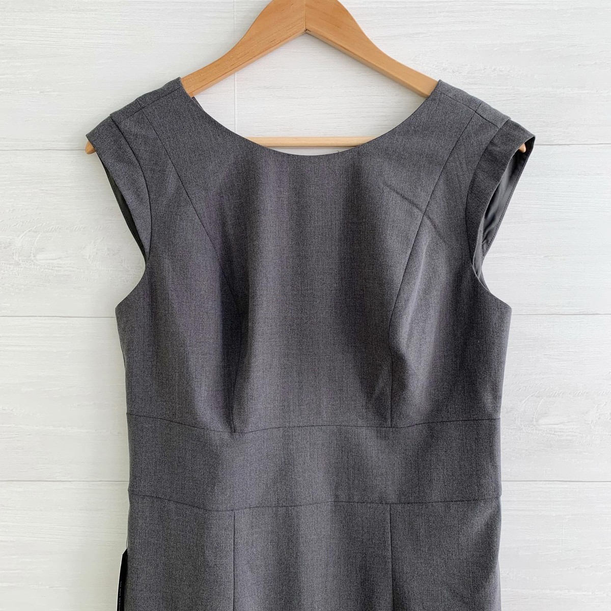 NWT The Limited - Gray cap sleeve sheath dress V back, sz 8