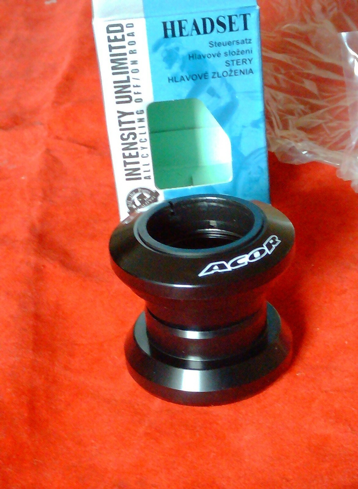 BLACK ALLOY 1 1/8"" AHEAD HEADSET,  THREADLESS
