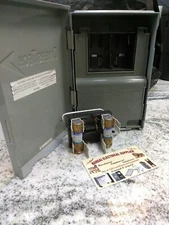 DIVERSITECH DDS-30 Pull-Out Fusible Disconnect Box HVAC with (2) 30A Fuse(63F4MH