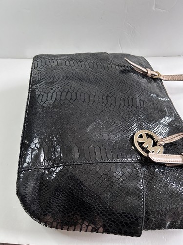 Michael Kors Shoulder Tote Bag Python Snake Embossed Zip Closure Black - 第 18/21 張圖片