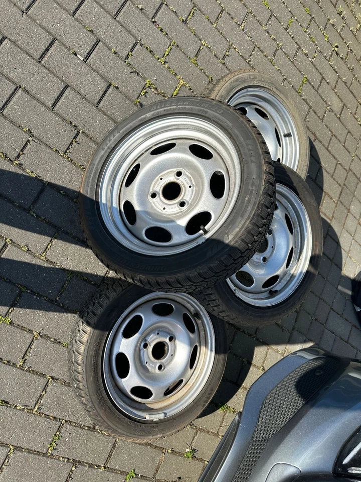 4x Smart Fortwo 451 Räder 155/60 R15 | A4514010101 | guter Zustand Nr. 51 - Bild 2 von 4