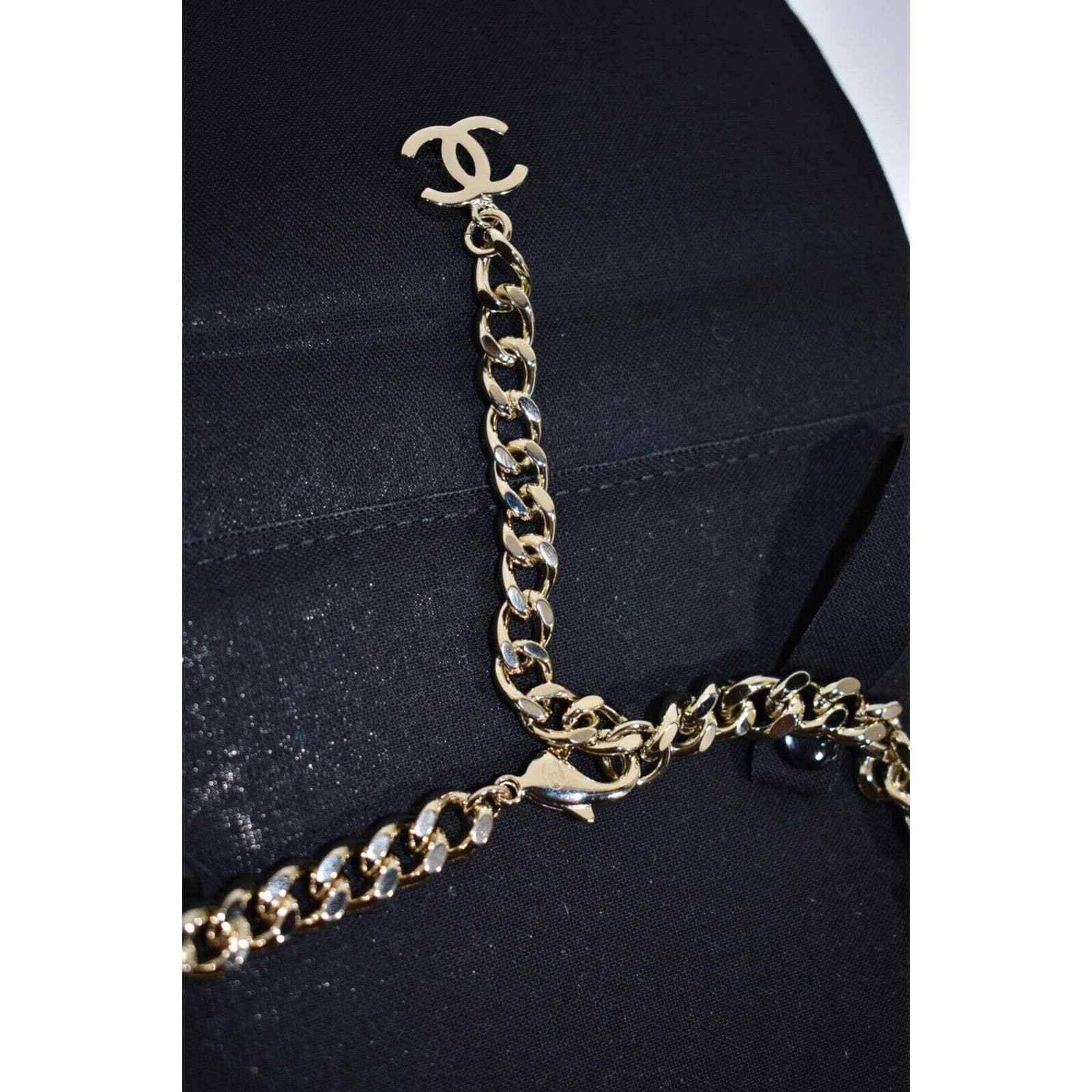 Chanel 22S Gold Chain Link Black White Pink Plate CC Logo Short Choker  Necklace