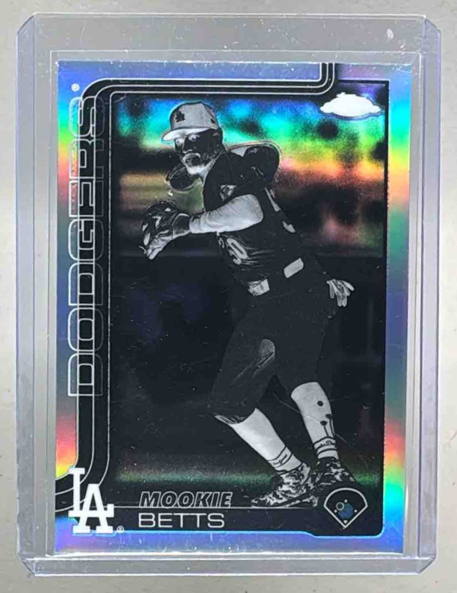 Mookie Betts 2025 Topps Chrome #50 Negative Refractor