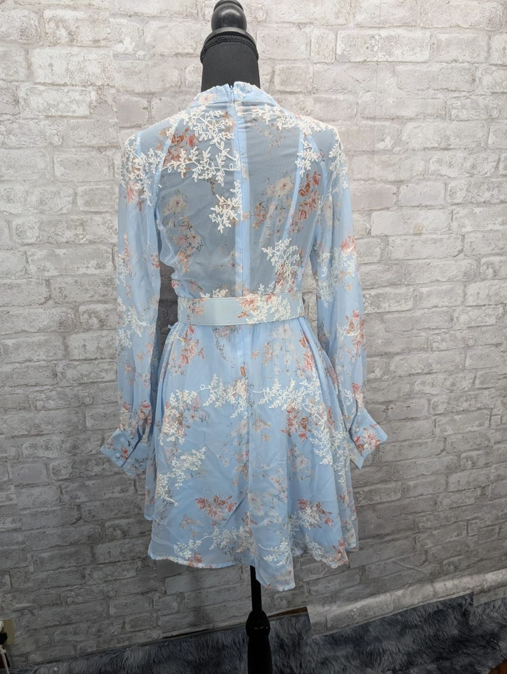 Vestido para mujer Impressions M floral forrado transparente con cinturón medio muslo hadas cabaña Foto 3 de 4