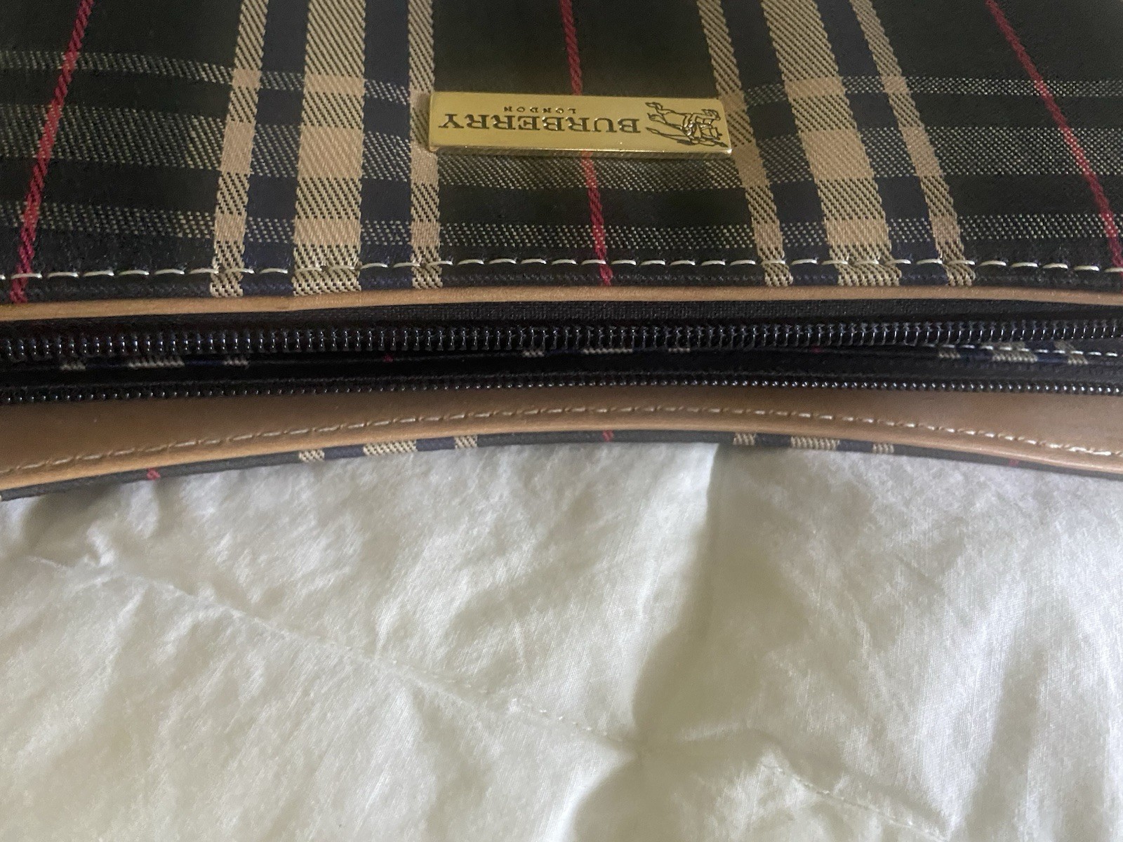 VINTAGE Japanese Burberry London Blue Label Nova Check Pattern Canvas  bag image 7