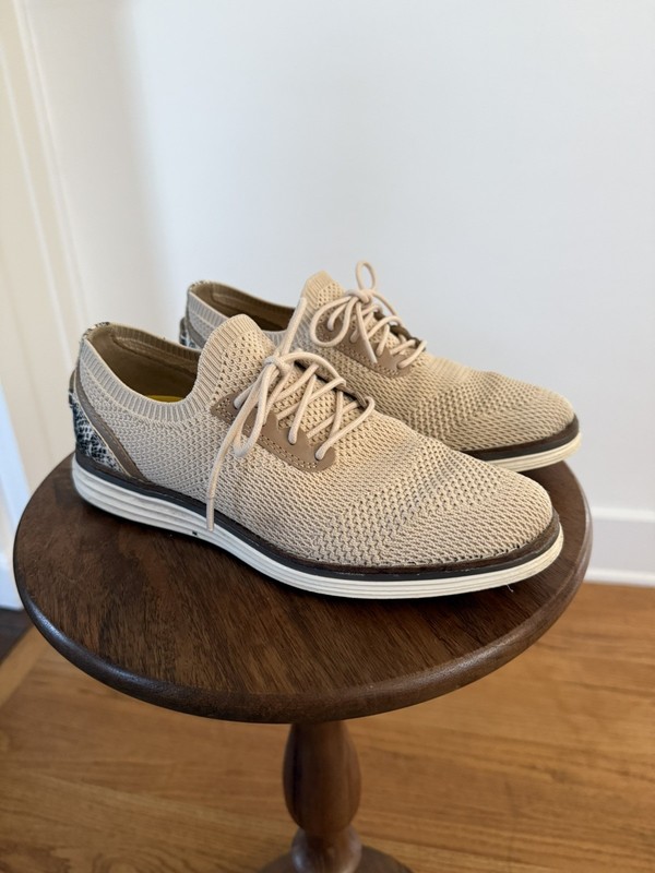 Used: Cole Haan Women's  OriginalGrand Cloudfeel Meridan Oxford Size 6