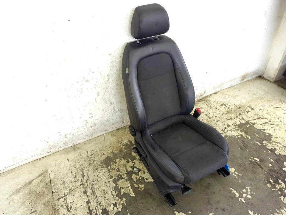 46849256 SEDILE ANTERIORE DESTRO PASSEGGERO IN PELLE ALFA ROMEO 159 SW 2.0 D 125 Foto 3 de 4