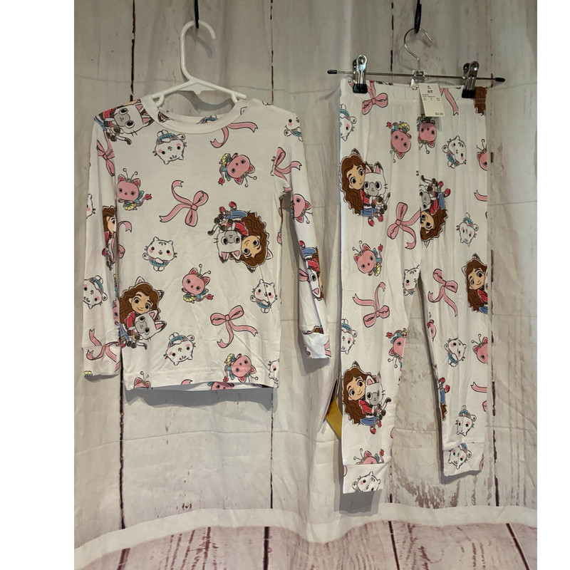 Gabby's Dollhouse Pajama Set, 5T, Long Sleeve, Cotton, 2 Piece