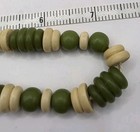 Retro 1960s Green And Yellow 7 Inch Necklace — photo 5