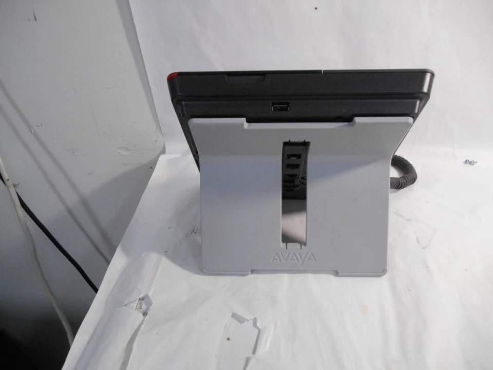 Telefone de escritório VoIP digital Avaya 9641GS com suporte 700505992 (lote de 12) - Imagem 3 de 4