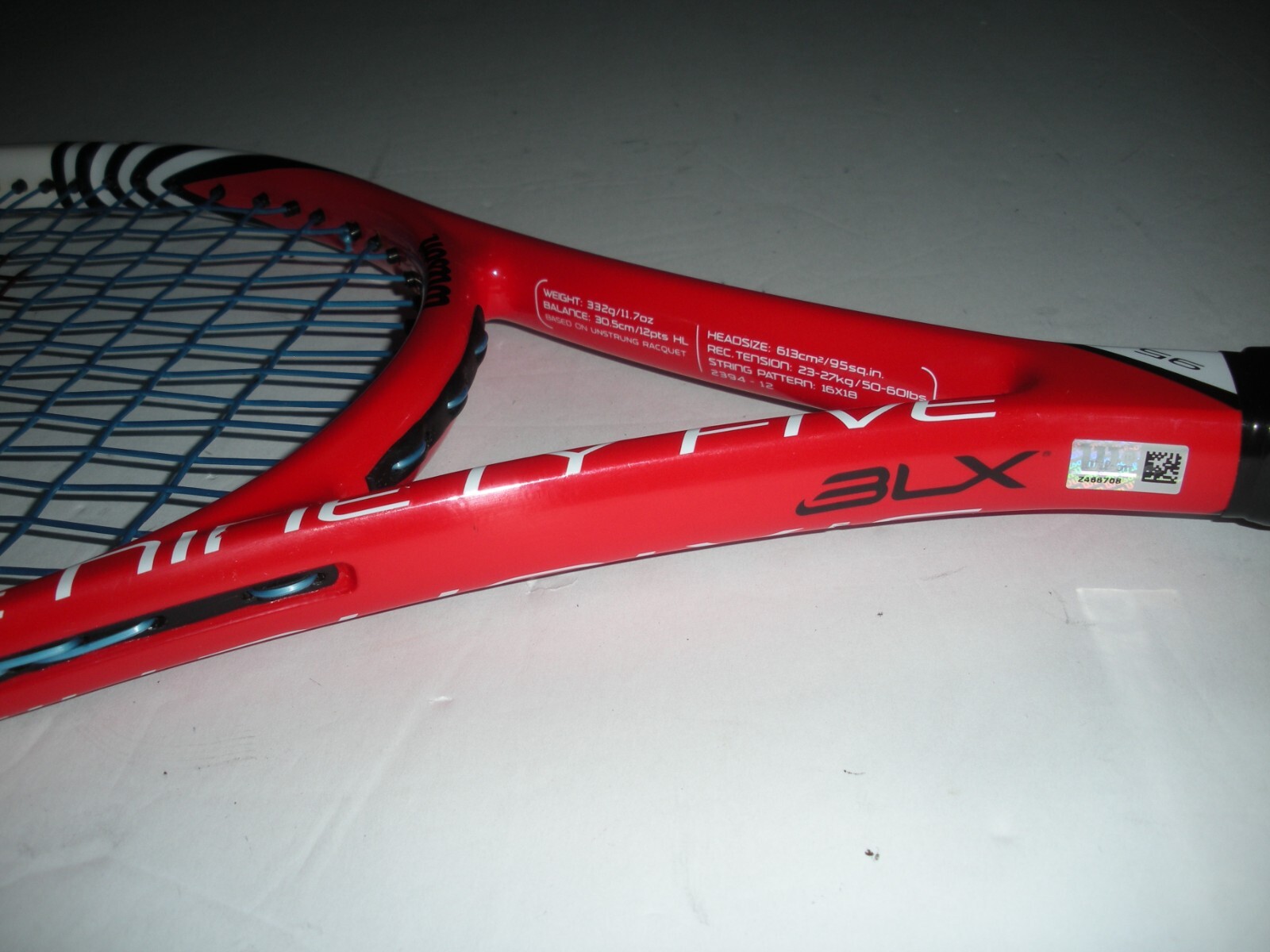 WILSON BLX SIX.ONE FIVE 6.1 95 16X18 AMPLIFEEL TENNIS RACQUET 4