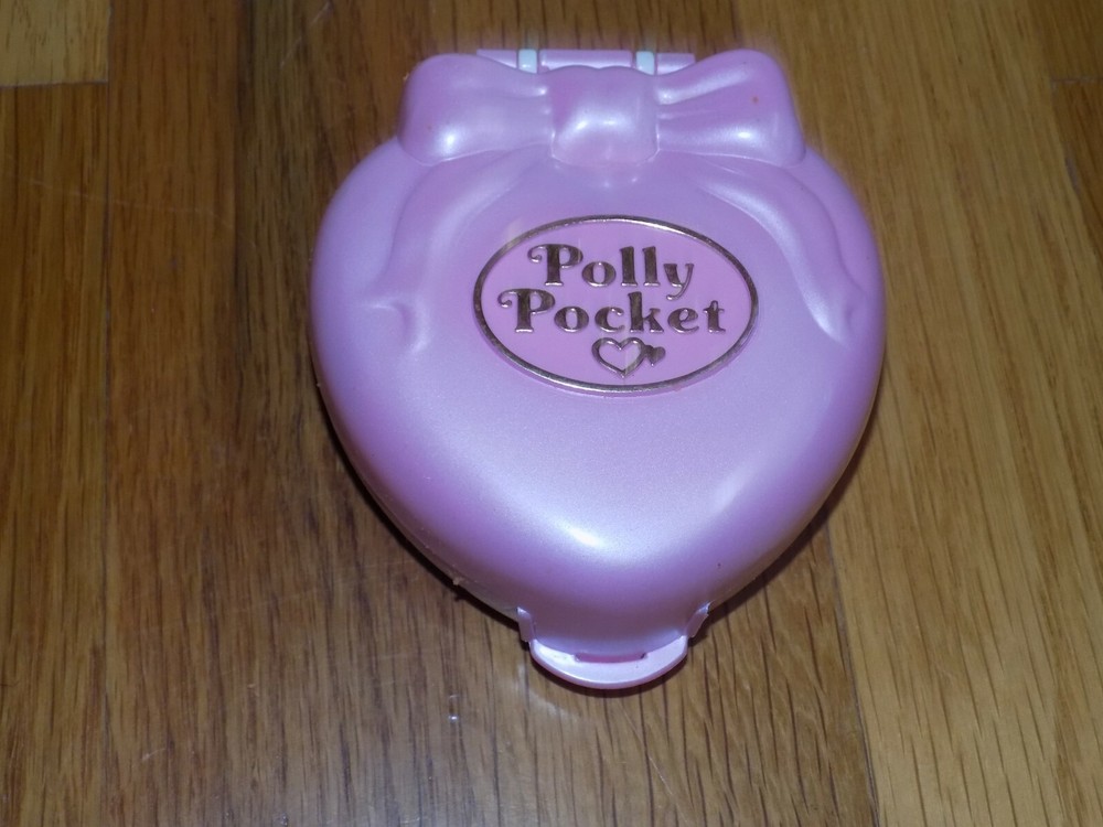 Vintage Polly Pocket Stylin' Workout 1995 Compact Playset