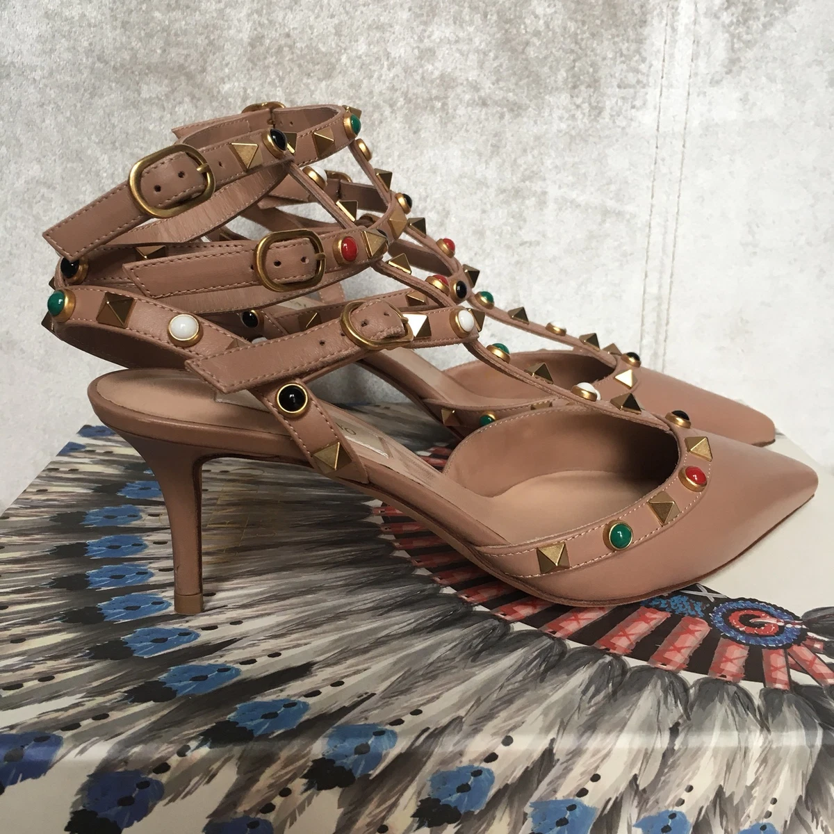 Bør leksikon Objector Valentino Garavani Rockstud Rolling Nude Small Kitten Heels Size 36 / 3 |  eBay