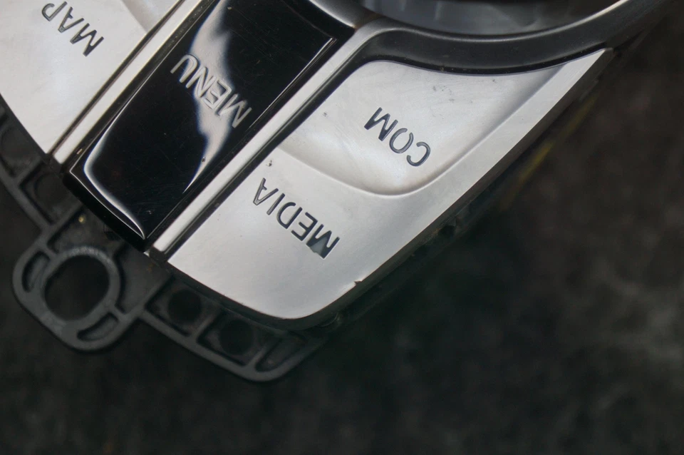 Переключатель контроллера центральной консоли переключатель 65825A0DC91 BMW 750i XDrive G12 2016-2022 - Изображение 4 из 4