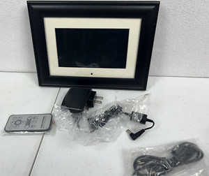Pandigital Digital Photo Frame & Remote 7" - Store tons of images, 512MB Memory!