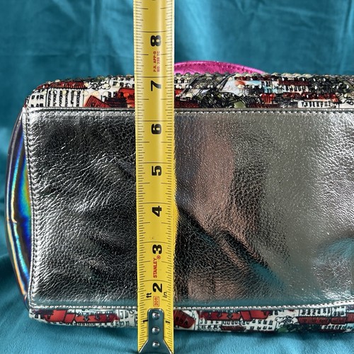 Bolso de viaje para mujer Nicole Lee Europa estampado descontinuado nuevo con etiquetas - Imagen 4 de 11