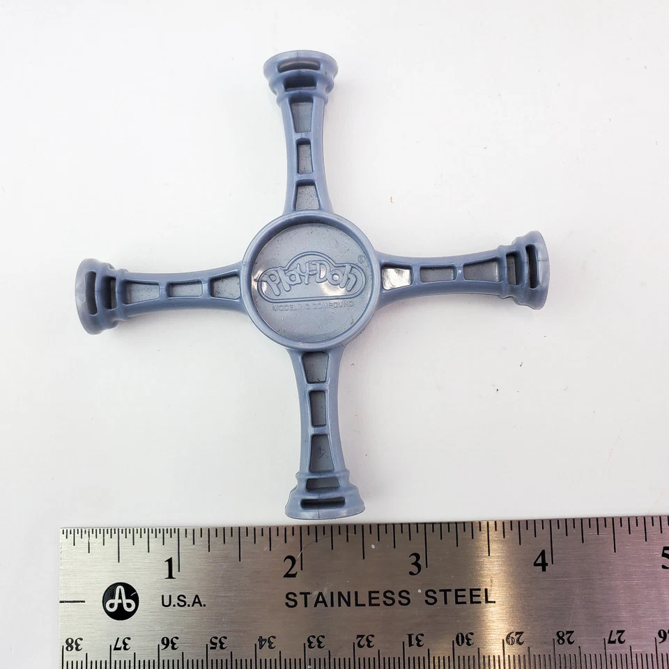 Play Doh Disney Pixar Cars 2 Mold N Go Speedway # 31956 Hasbro Replacement Part - Image 2 of 4