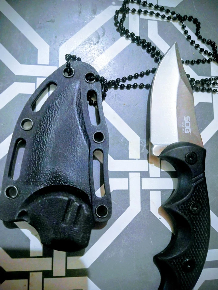 New in box Sog neck knife - Image 2 of 3