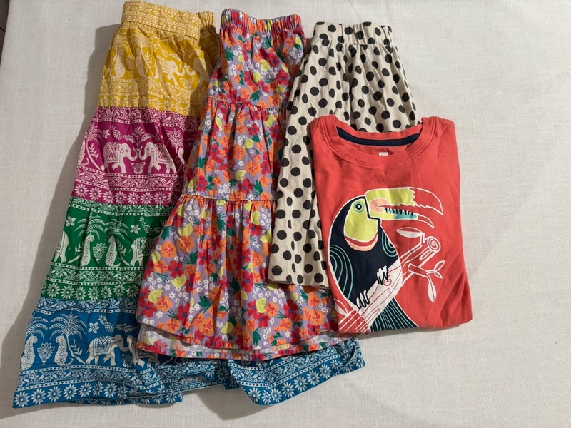 Tea Collection And Mini Boden Girl’s Lot Size 8, 9, 10 Shirt And 3 Skirts