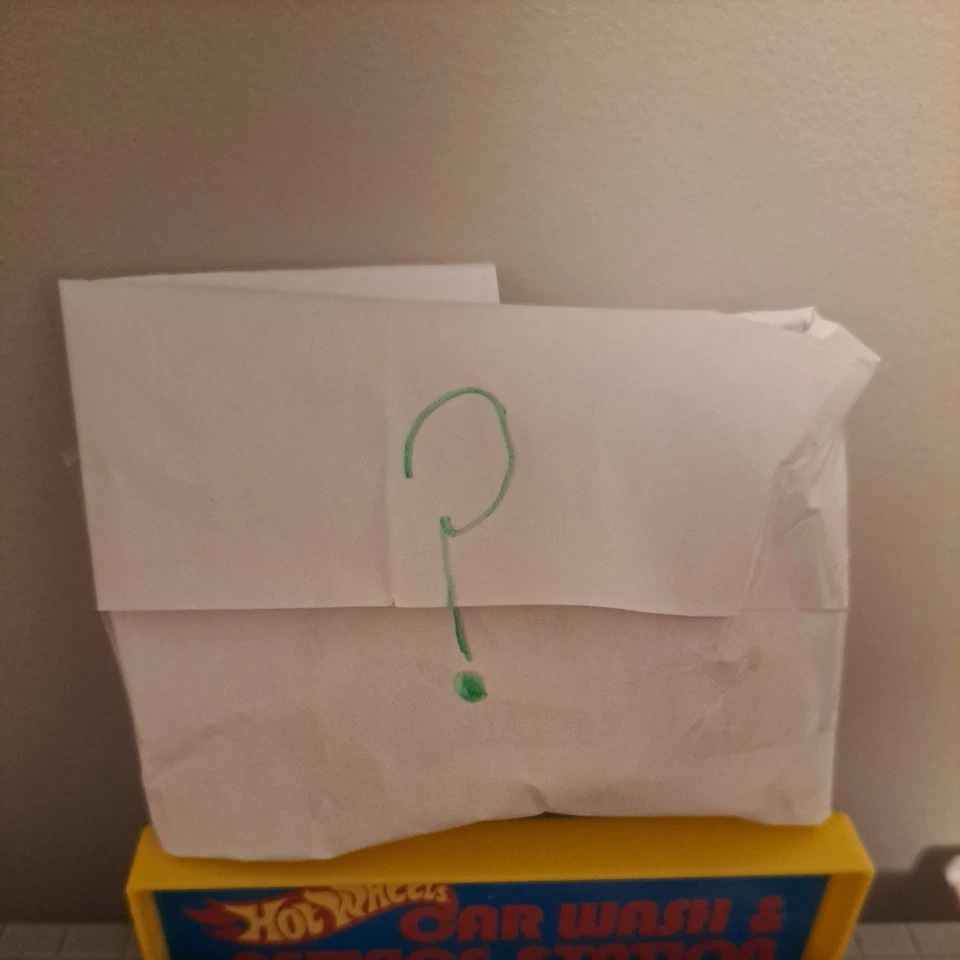 (Leer descripción) Hot Wheels Mainline Mystery Box - 2 por pedido - Suelto - 1/64 Foto 2 de 3